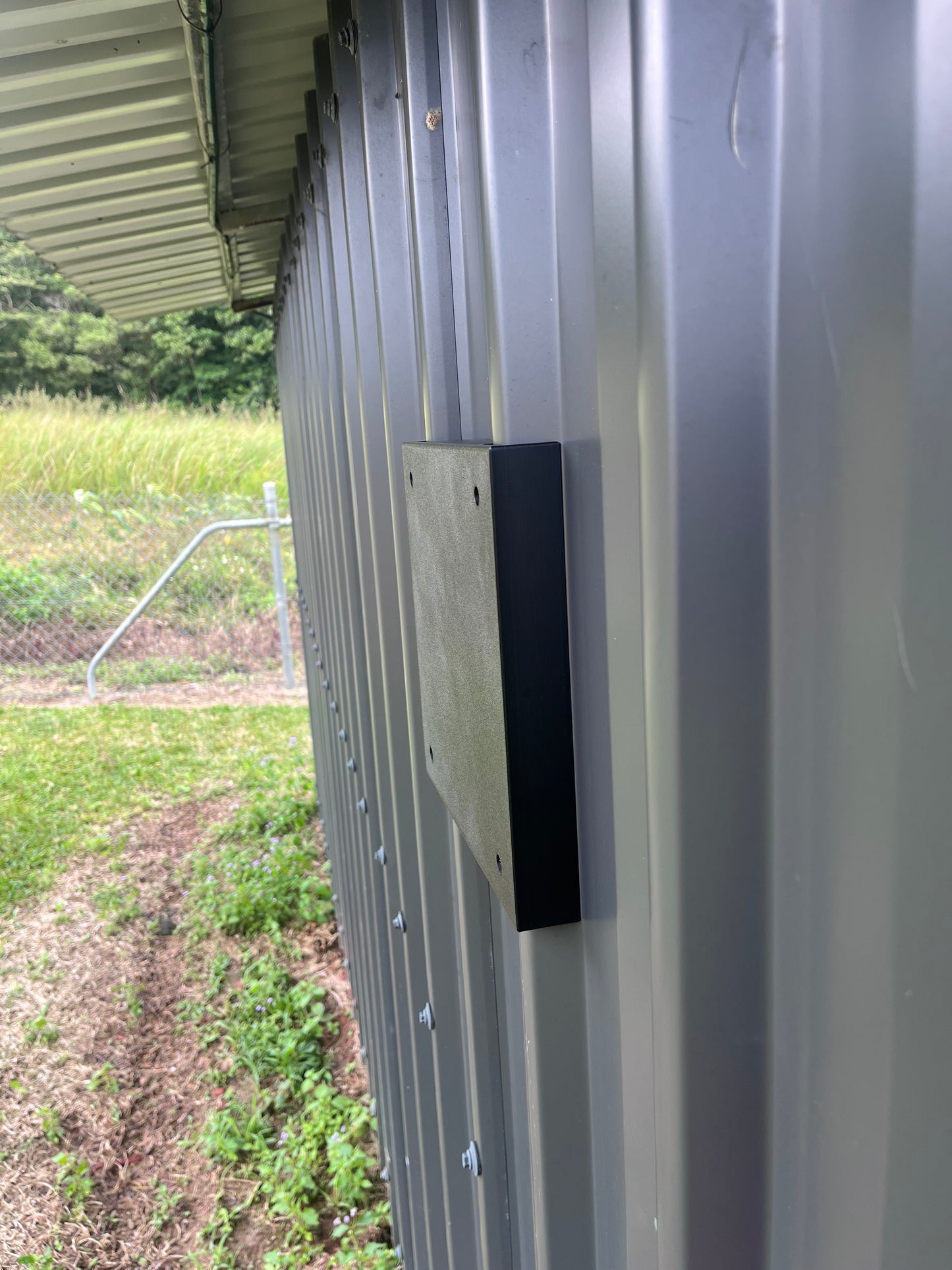 Colorbond Trimdek Mounting Block Flush Wall Mount for Starlink Lights & Electric